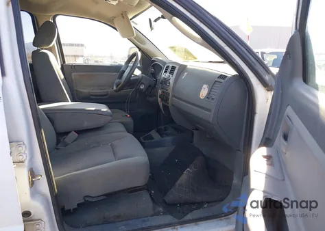 2006 Dodge Dakota Slt z USA, uszkodzony, nr VIN 1D7HW48N76S645837